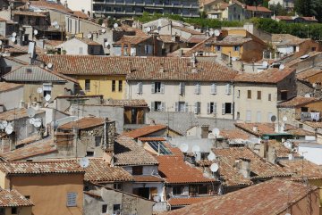 RHÉABILITATIONS ET ENJEUX CLIMATIQUES EN CENTRE ANCIEN