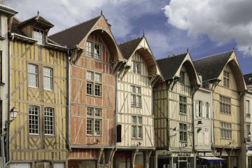 Visitez le cœur historique de la ville sur diverses opérations de réhabilitation