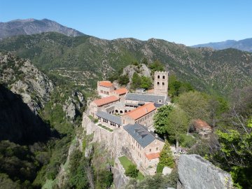 Visite guidée de l'abbaye Saint-Martin-du-Canigou pour les scolaires (7 à 18 ans)