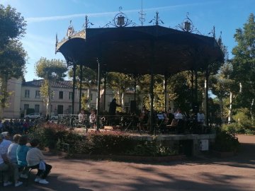 🎶 CONCERT AU KIOSQUE À MAZAMET 🎶