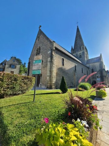Visite libre de l'église paroissiale Saint-Médard