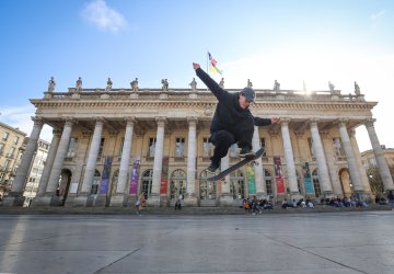 LA MÉTROPOLE EN PARTAGE : 15 regards sur la mobilité quotidienne à Bordeaux Métropole, par Régis DUVIGNAU