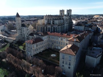 Visite guidée de la préfecture du Gers