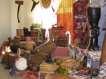 [Visite commentée] Percussions d'Occitanie et du monde : regards croisés sur la musique et les cultures populaires
