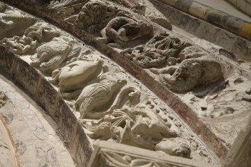 Visite libre de la collégiale Saint-Ours