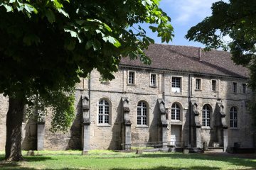Visite libre musée archéologique de Dijon