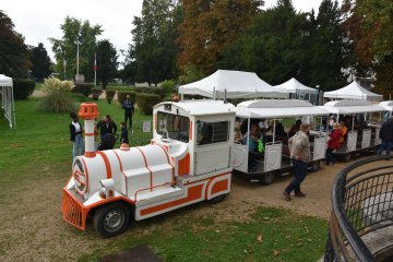 Le petit train touristique et historique de la ville de Brou-sur-Chantereine
