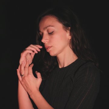 CÉCILE EVROT