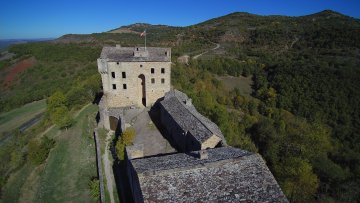 Visitez le château de Montaigut et son village d'autrefois