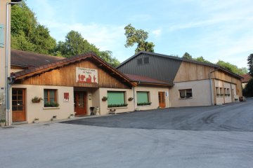 Visite guidée de fruitières à comté du massif jurassien