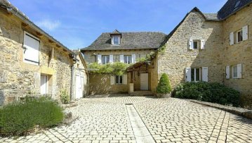Evolution des bâtiments de la ferme approvisionnant la Domerie d'Aubrac à la maison d'hôtes : Conférences