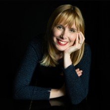Suzana Bartal, Piano - Dohnányi, Bartók, Liszt