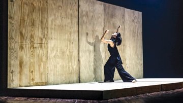 ALAN LUCIEN ØYEN
ANTIGONE