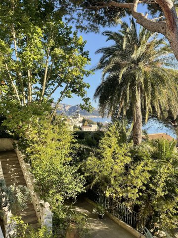 Visite libre du jardin de rocailles de la Villa Santa Lucia, propriété classée Monument Historique