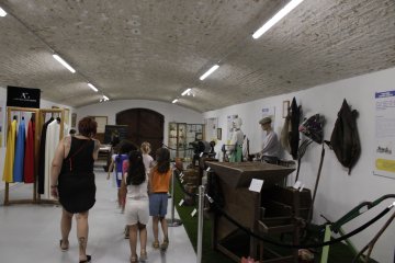 Découvrez "Le Glacis"