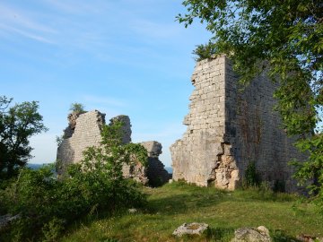 Randonnée entre les ruines du château de Taillefer et Magnagues