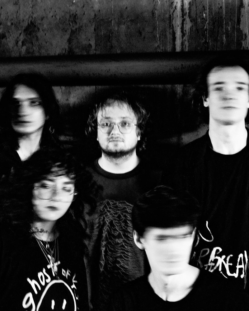 Feldup & the showerheads