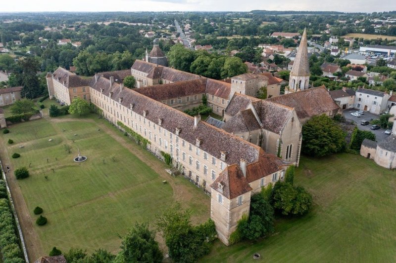 Visite guidée de la Maison-Dieu à Montmorillon