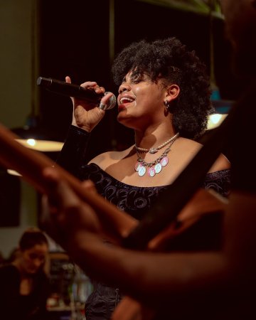 Café-concert : Kalala