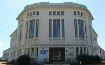 Visite commentée du Lycée Jean Zay à Thiers
