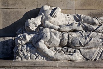 Visite découverte du Monument aux fusillés de Sainte-Radegonde