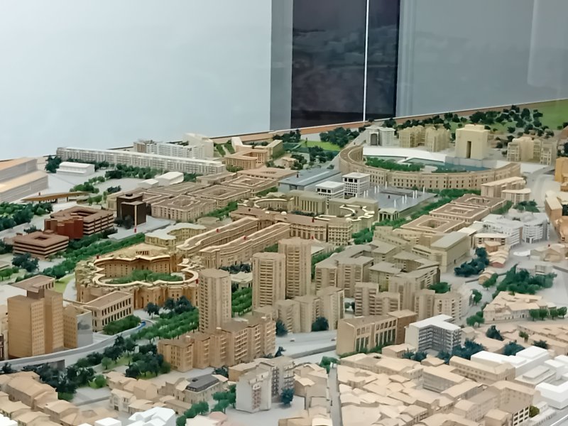 Maquette monumentale de Montpellier aux Échelles de la ville
