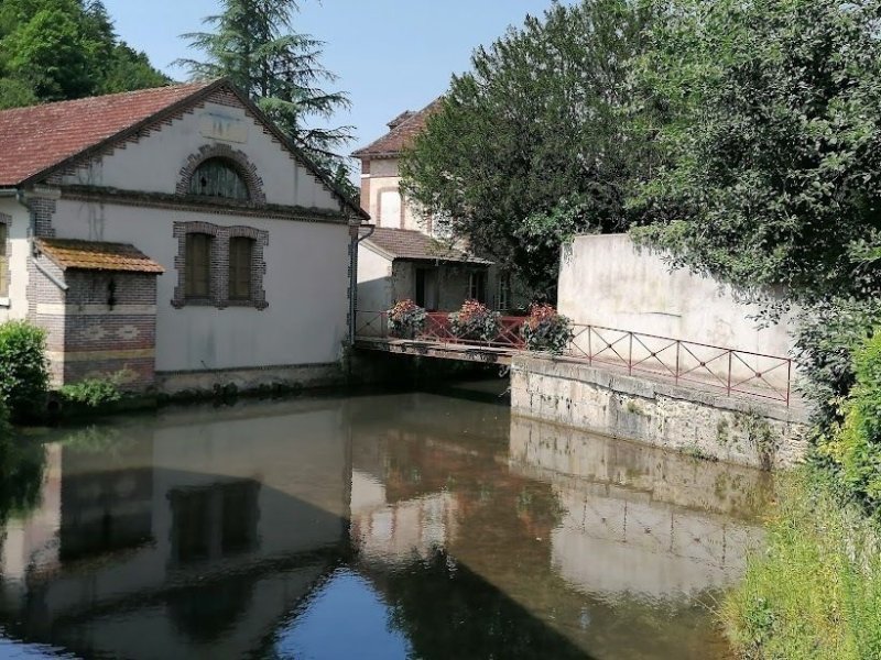 Visite libre du lavoir de Saint-Julien-du-Sault