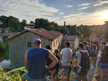 Visite de cette charmante Petite Cité de Caractère® nichée sur les rives de la Sèvre Nantaise