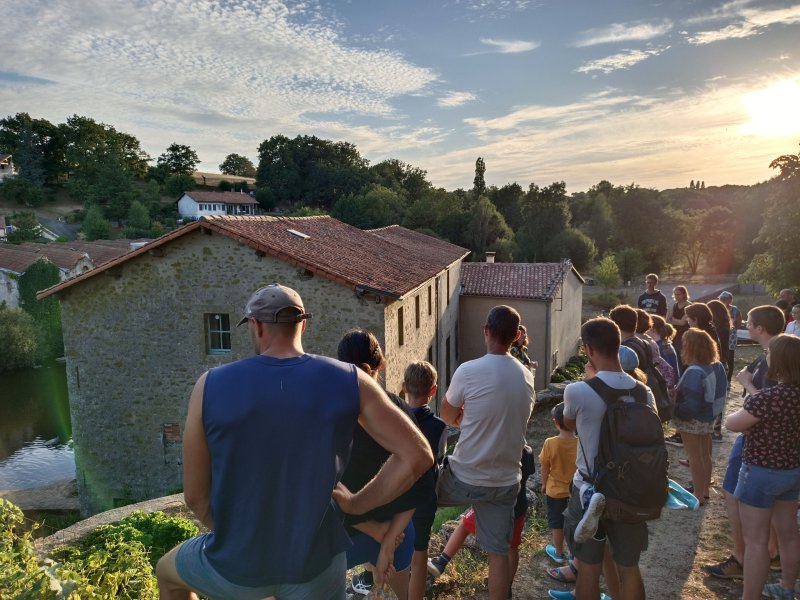 Visite de cette charmante Petite Cité de Caractère® nichée sur les rives de la Sèvre Nantaise