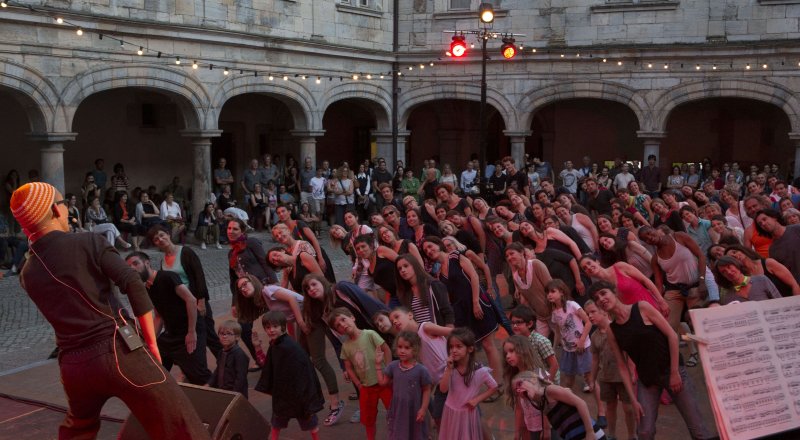 Spectacle « Bal de la compagnie Pernette »