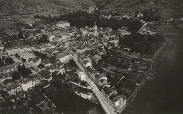 Visite de l'Association pour l'autobiographie et des archives municipales