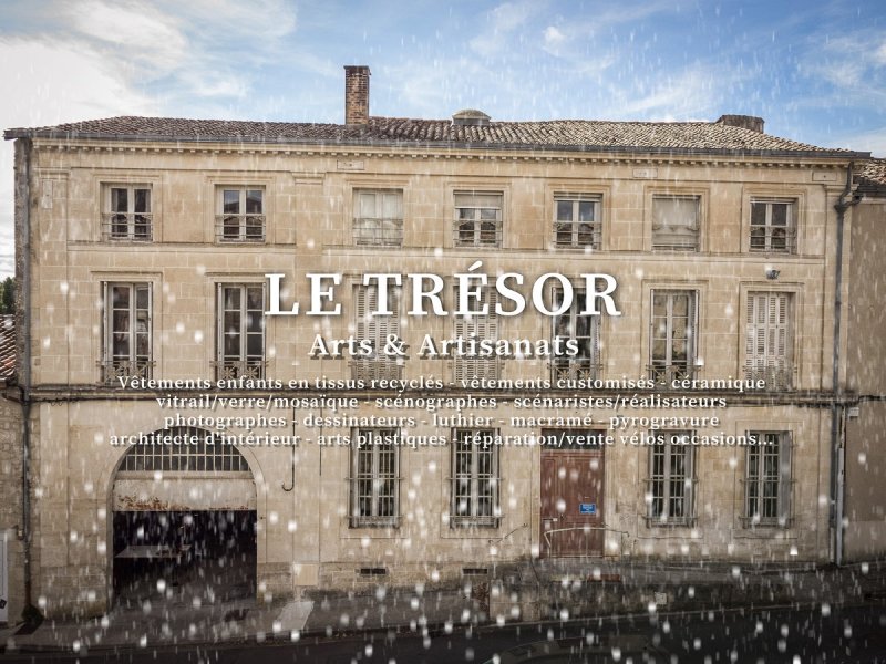 Expo vente des créations à la boutique d'été