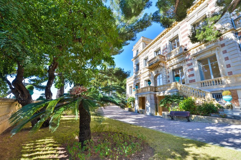 Visite commentée du Château des Terrasses