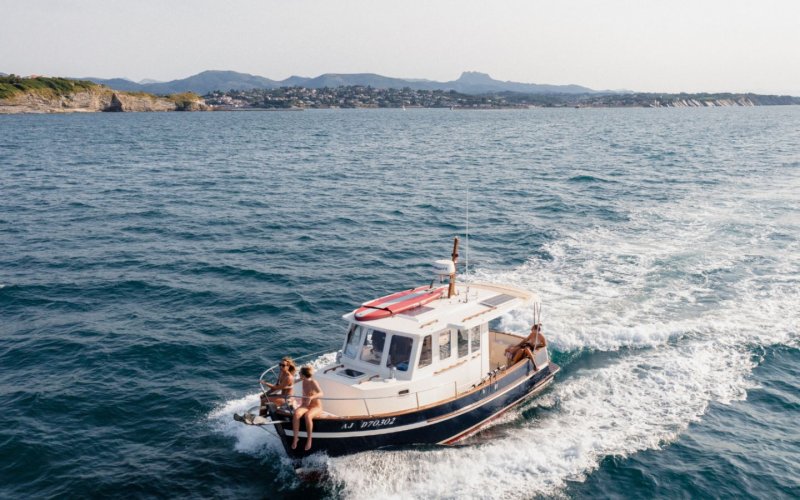 Balade en bateau : sortie sunset Baiona Marine