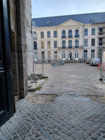 Découverte de l'histoire, de l'architecture et des transformations de l'abbaye