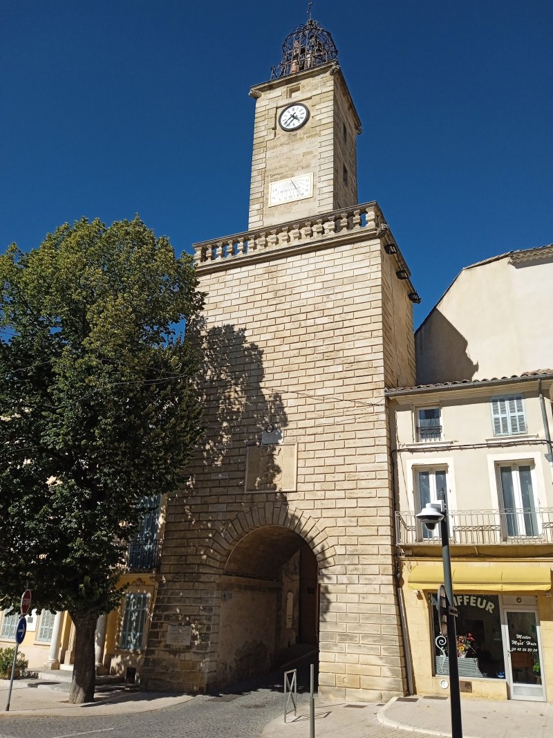 Le Jacquemard de Lambesc