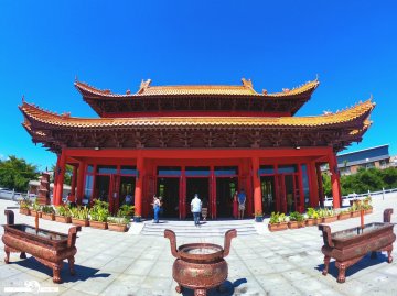 Visite de la grande Pagode Guan Di de Terre Sainte