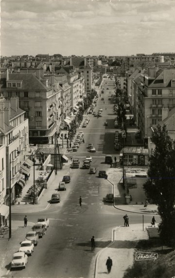 Visite architecturale : balade urbaine à Caen "l'avenue du Six-Juin"