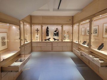 Visite flash de la salle des bois gravés rénovée