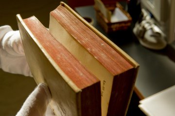 Visite commentée « Les trésors du patrimoine écrit de Saintes »