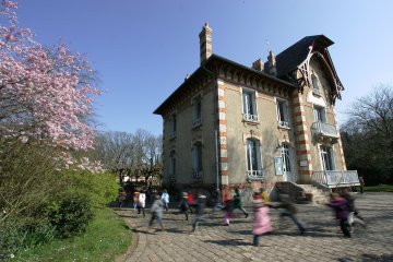 Portes ouvertes à la Maison de l'environnement : visites flash du pavillon historique, musique, cuisson de petits pains