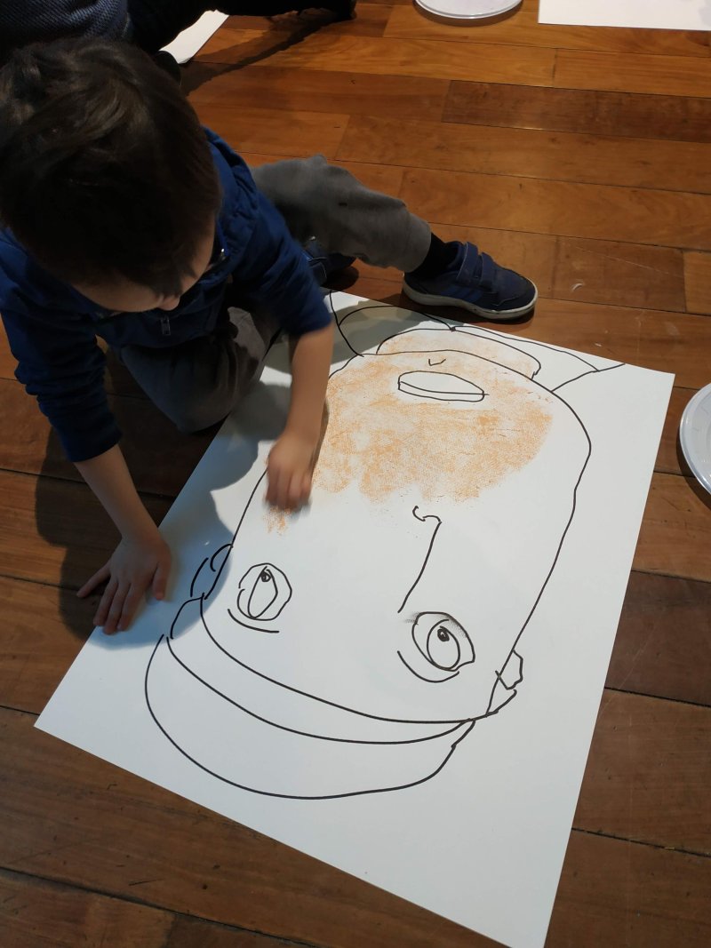 Animation jeunes publics / Portrait