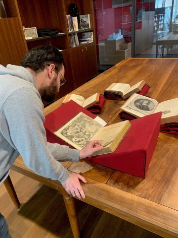Découverte en famille du fonds patrimonial