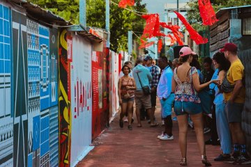 Fresque monumentale - Exposition Rouge Ruelle