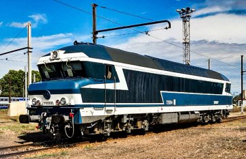 Visite de la locomotive diesel CC-72064 et accès à la cabine de conduite