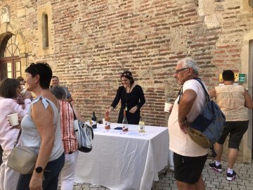 Visite guidée et dégustation de vins médiévaux