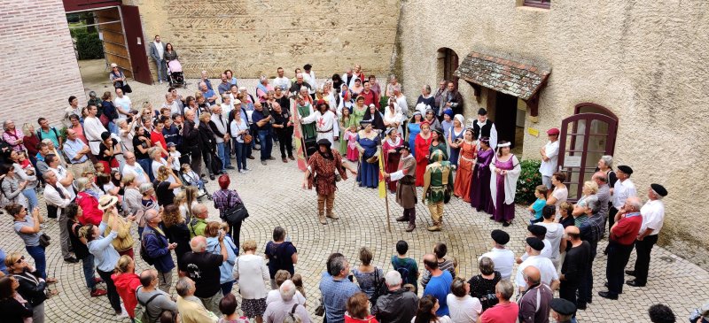 Caminade autour du château de Morlanne