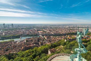 Visite insolite sur les toits de Fourvière