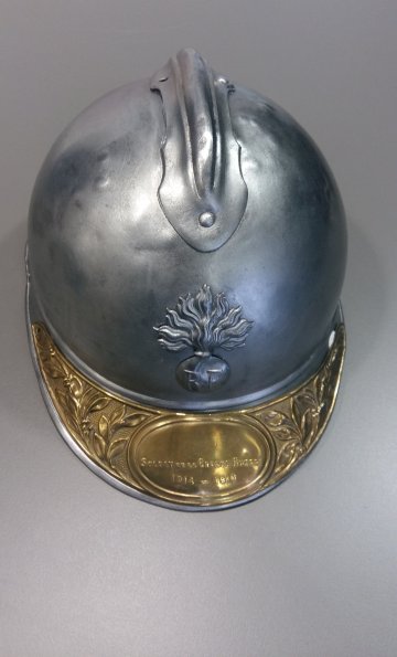 À la découverte du casque d’Adrian