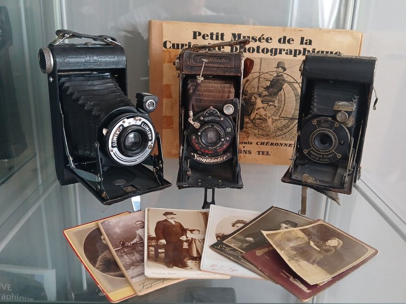 [Exposition] Collections d'appareils photo et photographies d'Auterive
